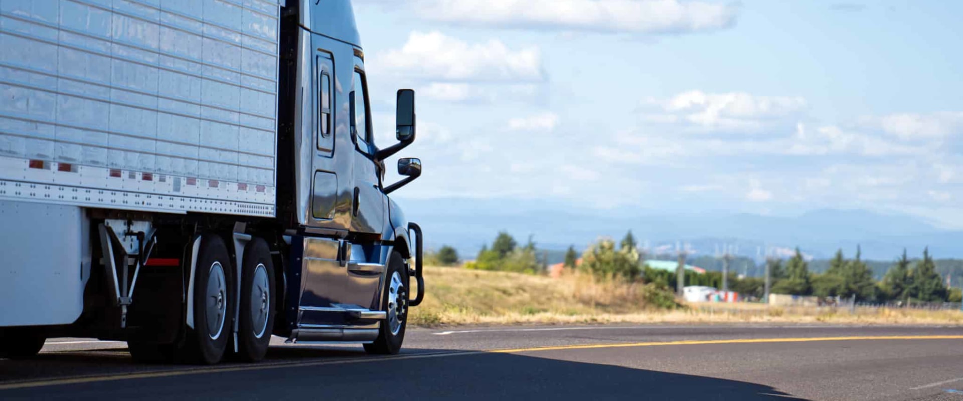 Three Movers: The Best Long Distance Moving Company In Virginia
