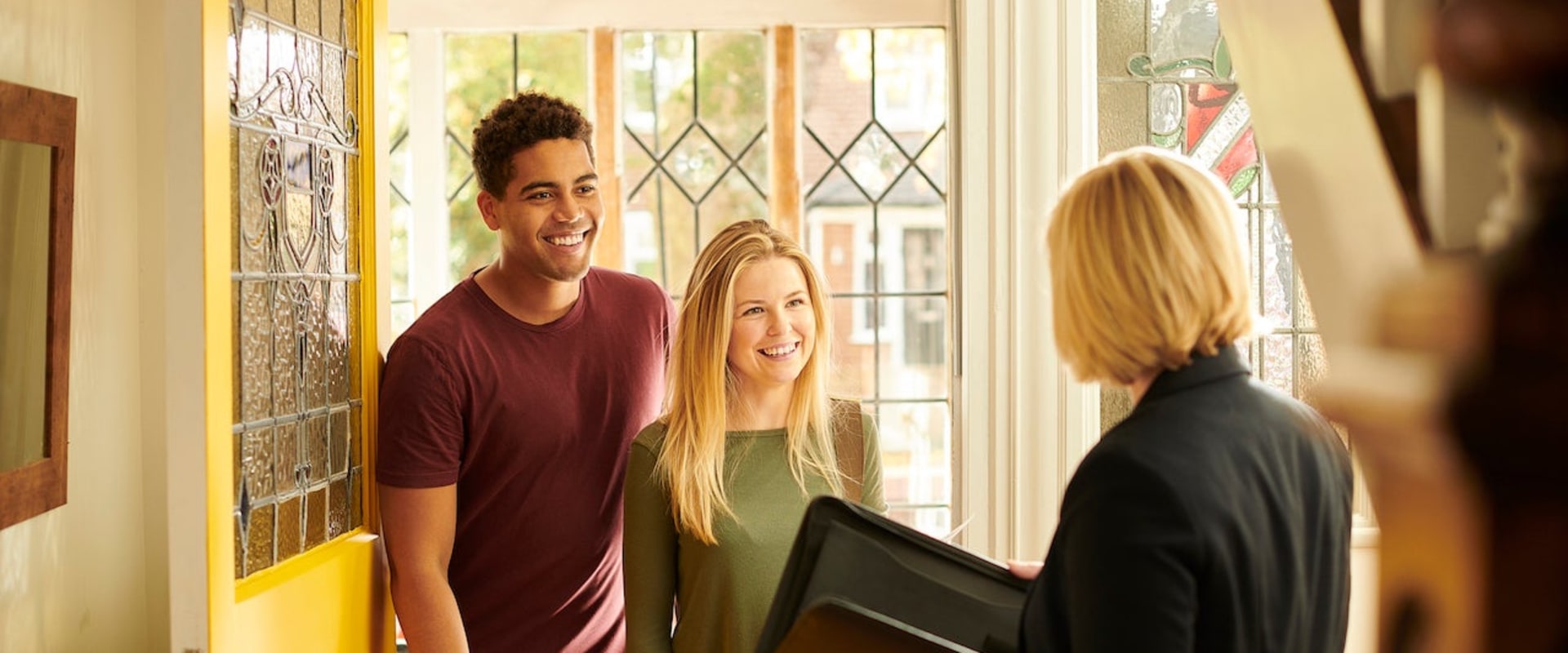 Negotiating the Purchase Price: Tips and Tricks for Homebuyers